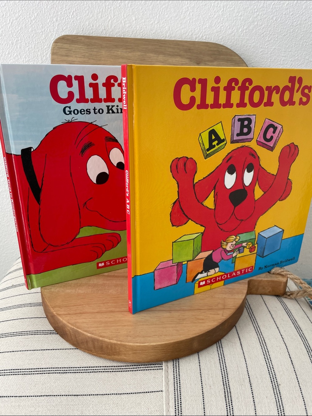 SALE! 20% Off Scholastic Clifford's ABC & Goes to Kindergarten Book Set of 2